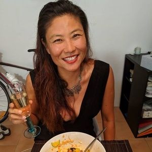 Meet your Posher, Linda